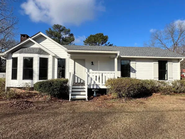 1944 Walker Dr, Fultondale, AL 35068