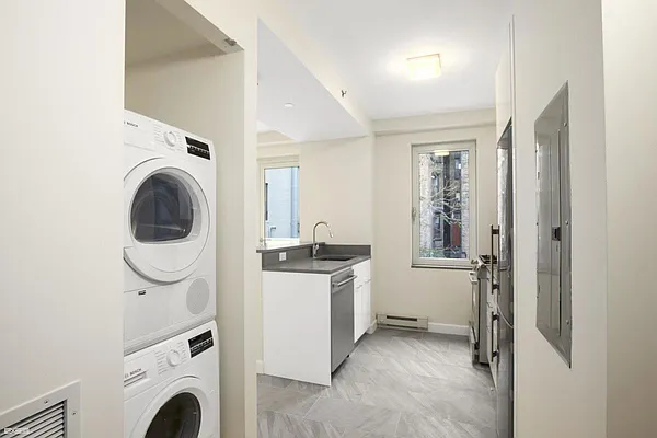 Rented by Corcoran | media 23