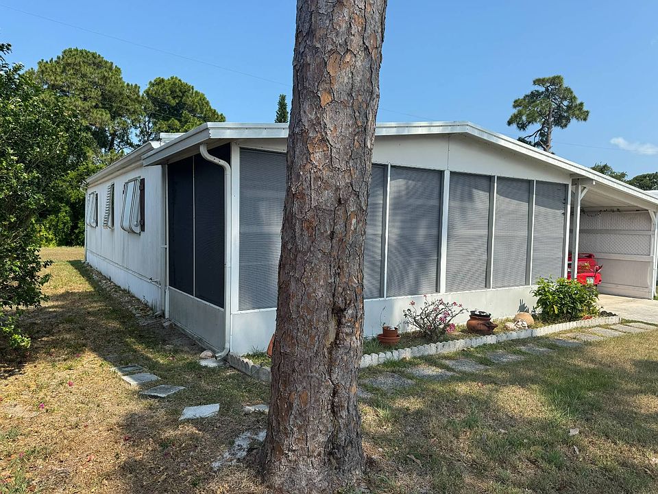 1st image of 420 E Erie Dr