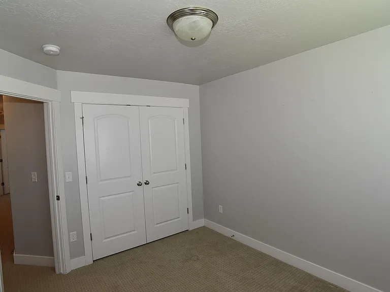 15355 S Tarawa Dr — Photo 9