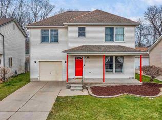 344 Greenwood St, Clay, MI 48001