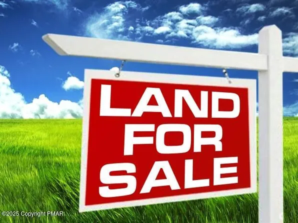 120E-121 E Beach Side Dr, Tobyhanna, PA 18466