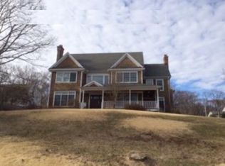 812 Mill Hill Ter, Southport, CT 06890