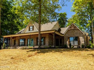 5816 Caswell Dr, Greenback, TN 37742