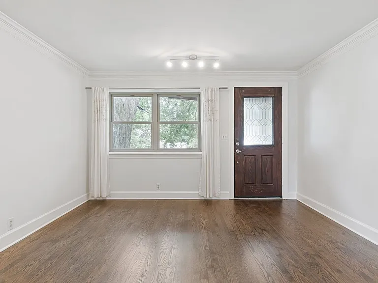 512 Chesterfield Ave #C7 — Photo 8