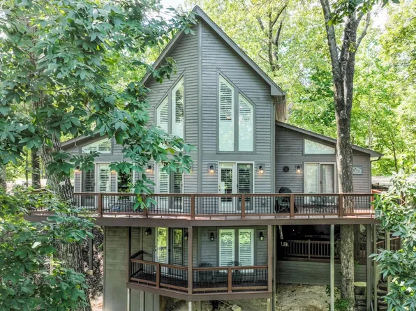 129 Point Clear Dr, Savannah, TN 38372