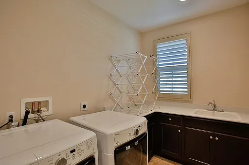 51 Gainsboro — Photo 2