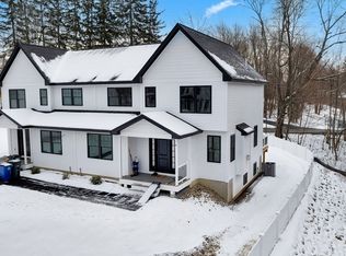 711 Massachusetts Ave #4, Lunenburg, MA 01462