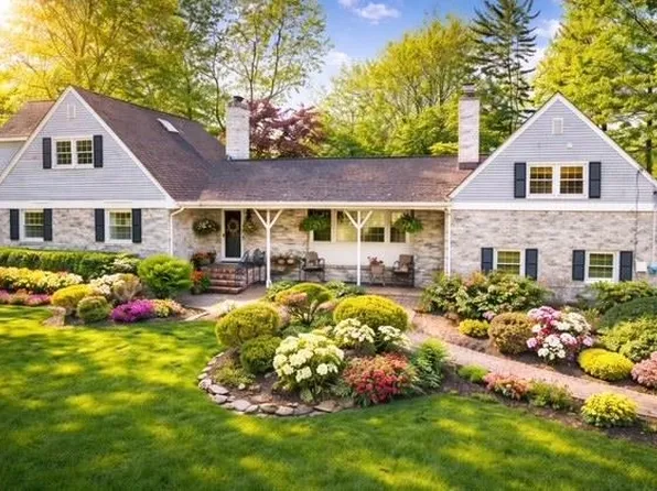 209 Lake Rd, Basking Ridge, NJ 07920