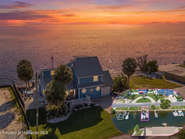 3200 Gulf Winds Cir, Hernando Beach, FL 34607