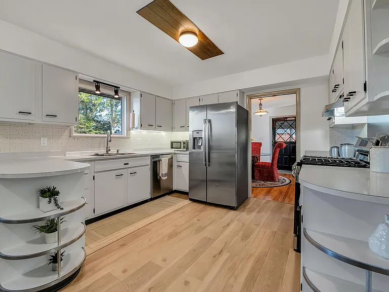 106 Litton Hts — Photo 29