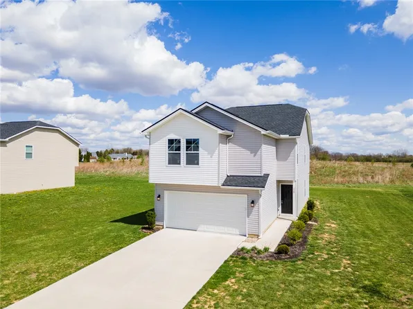 778 Oakdale Dr, Jamestown, OH 45335