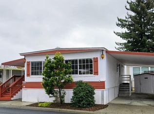 503 Colonial Park Dr, Santa Rosa, CA 95403