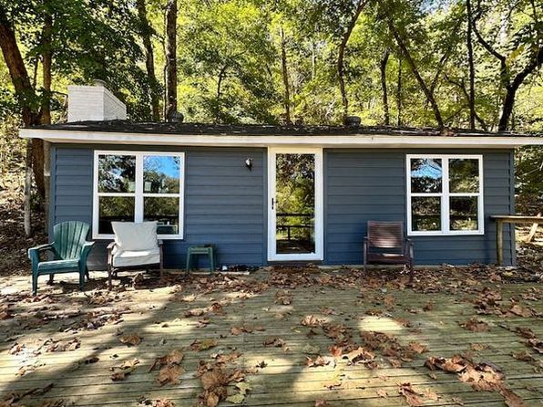 401 Springwood Ter
