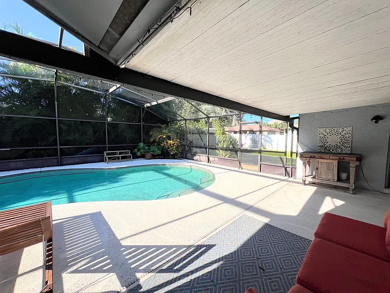 8718 Master Link Ct — Photo 41