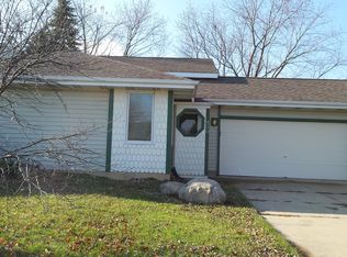 430 Dutch Hill, lansing, MI