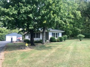 335 Sulphur Springs Rd, Shelbyville, TN 37160