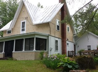 43 Haley St, Phillips, ME 04966