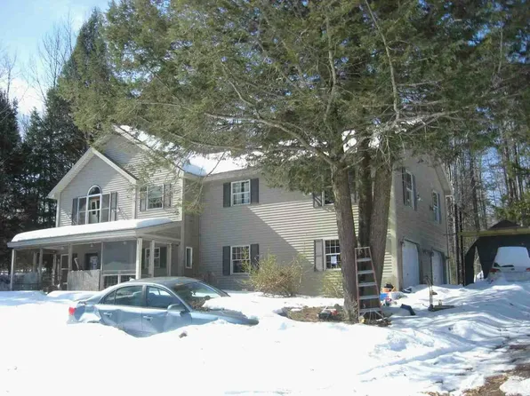 28 Bog Rd, Mount Vernon, ME 04352