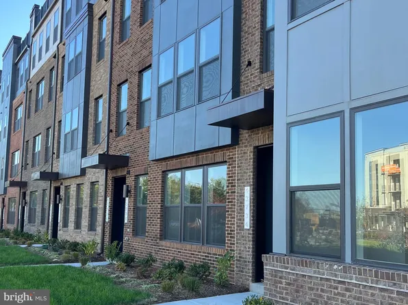 43736 Transit Sq, Ashburn, VA 20147