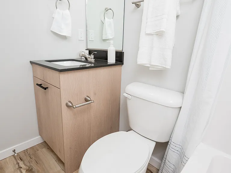 102 E Healey St #204 — Photo 15