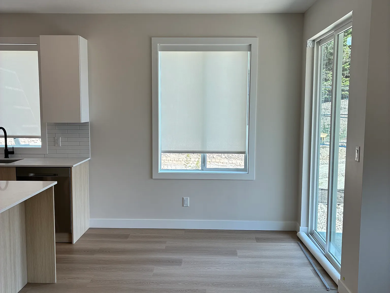 2 bed, 852 sqft, $2,395 — Photo 4