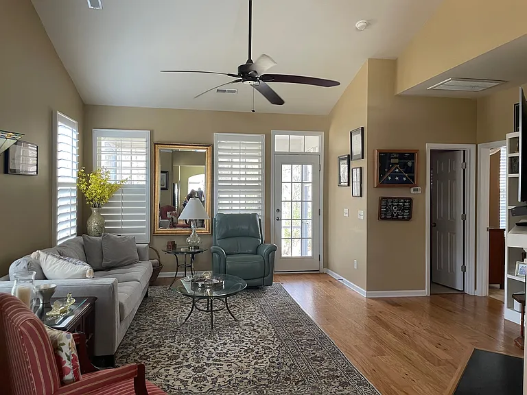1645 Cristalino Cir — Photo 30