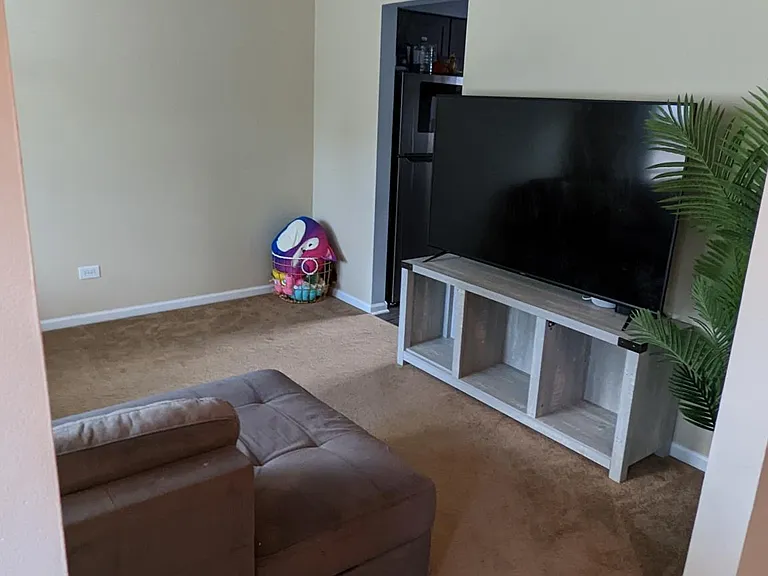 1441 N Tanglewood Ave — Photo 3