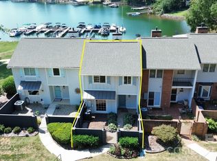 8014 Westcape Dr, Denver, NC 28037