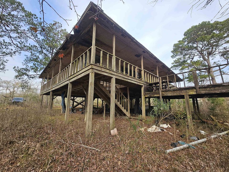 1st image of 17089 Boondocks Rd
