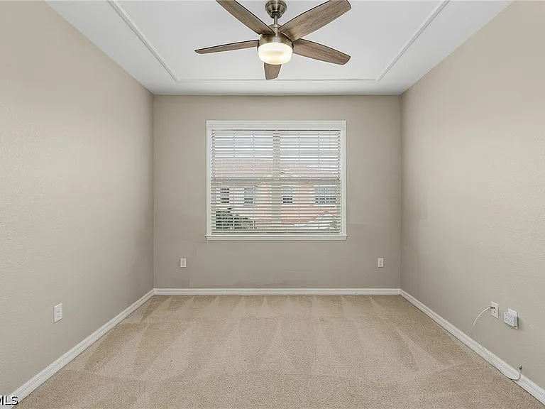 10140 Via Colomba Cir — Photo 17