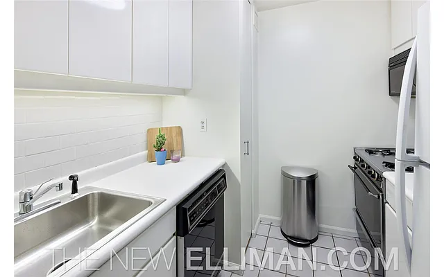 Sold by Douglas Elliman | media 11