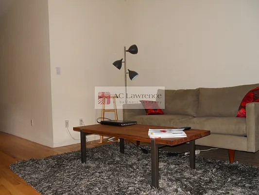 Rented by Aclawrence | media 62