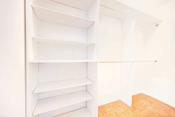 Rented by Urbane Brokerage | media 26