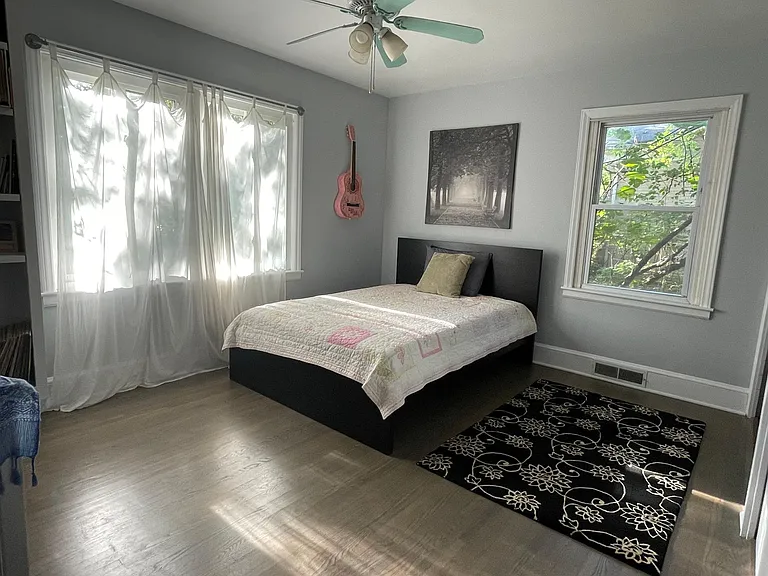 Room 2 - Full