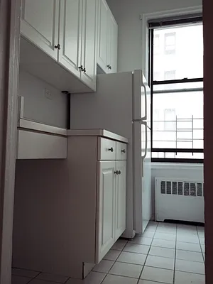 Rented by AJ Clarke | media 33