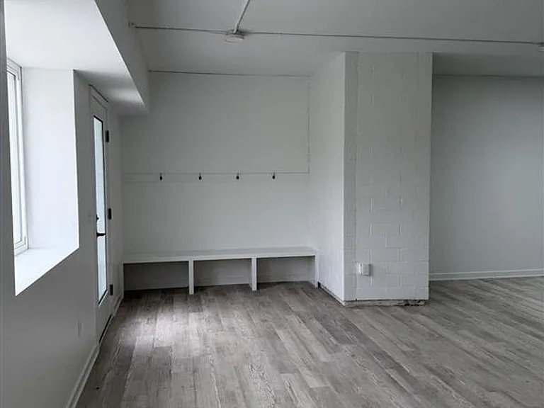 Stoddard Place Apartments — Photo 27