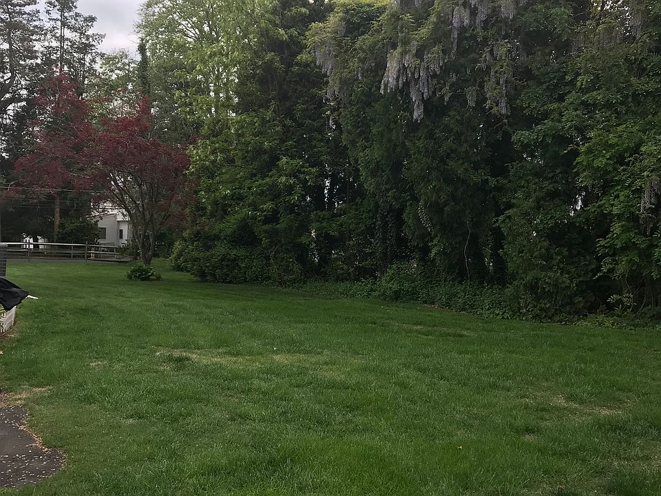 2nd image of 436 Prospect Ave