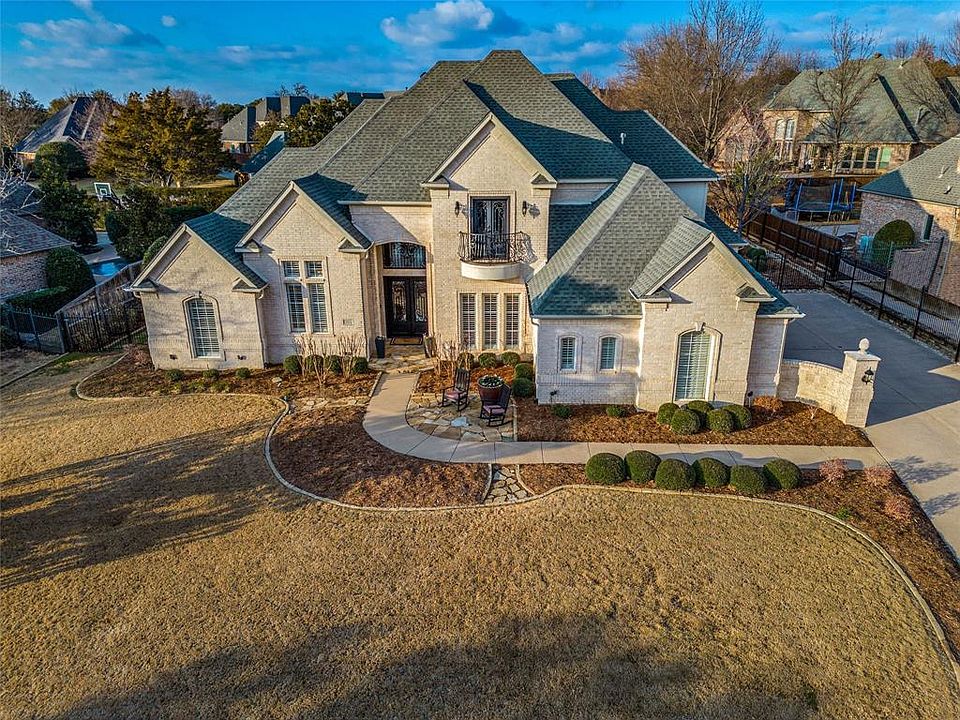 1st image of 1202 Lorraine Ct