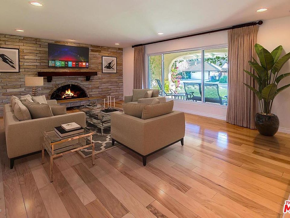 1st image of 31935 Watergate Ct