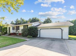 N3841 Sharon Rose Ct, Freedom, WI 54913