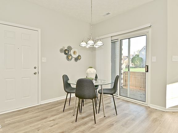 4th image of 3704 Reflections Dr Unit 4