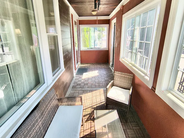 79 Columbia Ave — Photo 16