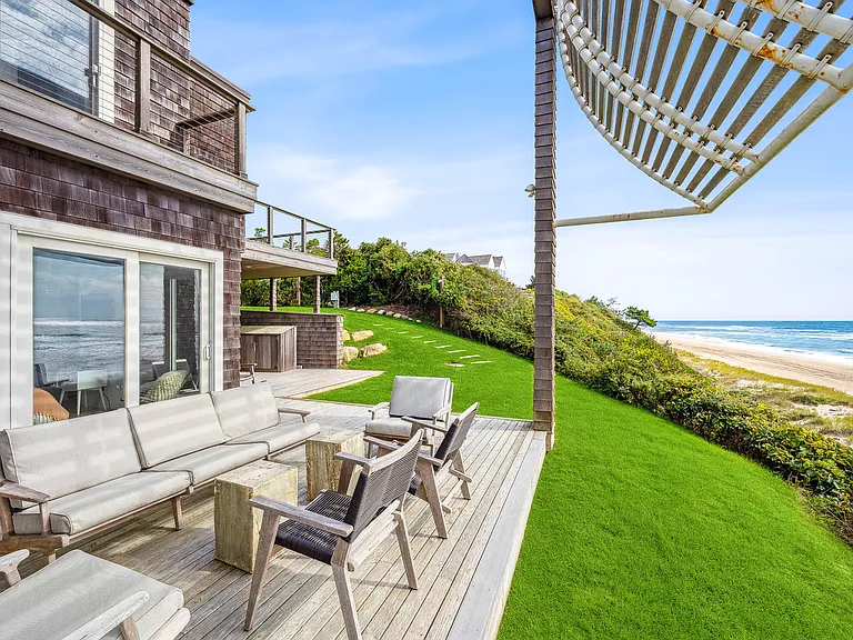 380 Old Montauk Hwy — Photo 19