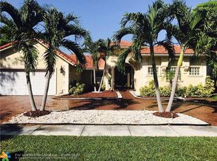 7363 NW 48th Pl, Lauderhill, FL 33319