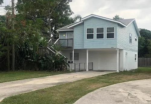 3436 Iris St N Photo 1