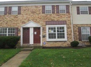 1233 Weybridge Rd, Columbus, OH 43220