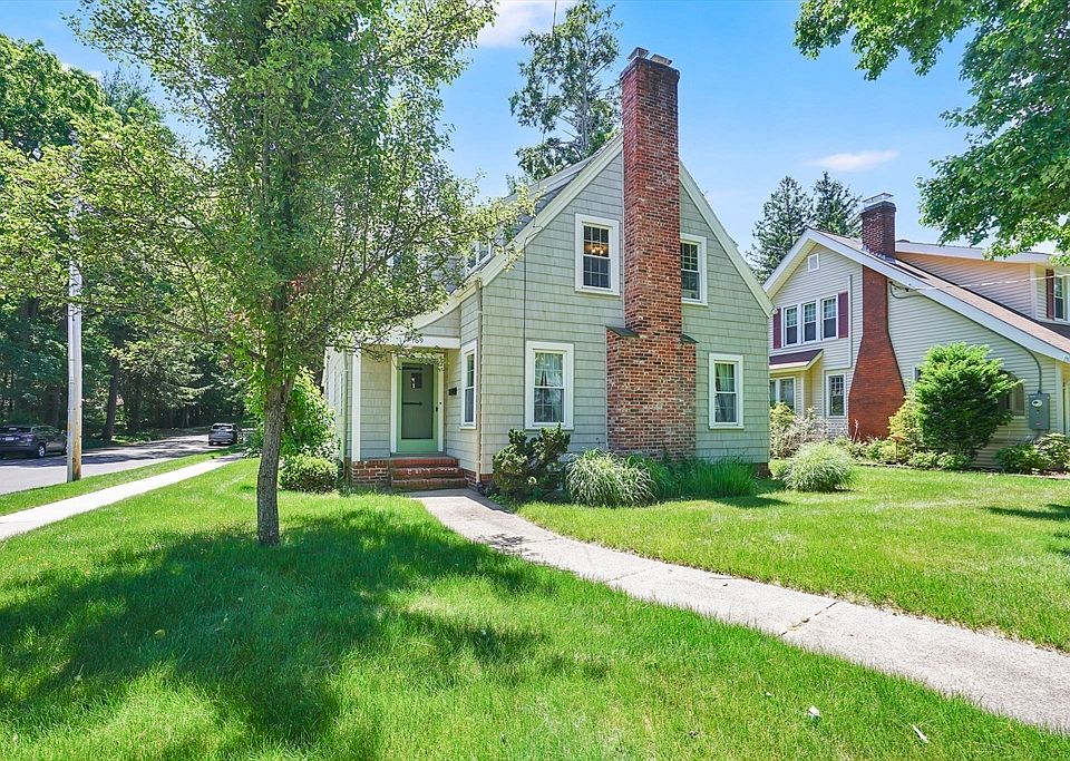 1st image of 169 Greenacre Ave
