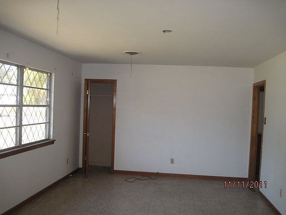 2nd image of 665 Enfield Ln