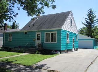 1335 3rd Ave S, Moorhead, MN 56560